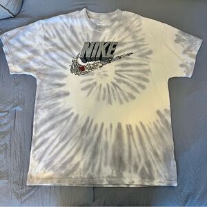 Nike Graphic T-shirt